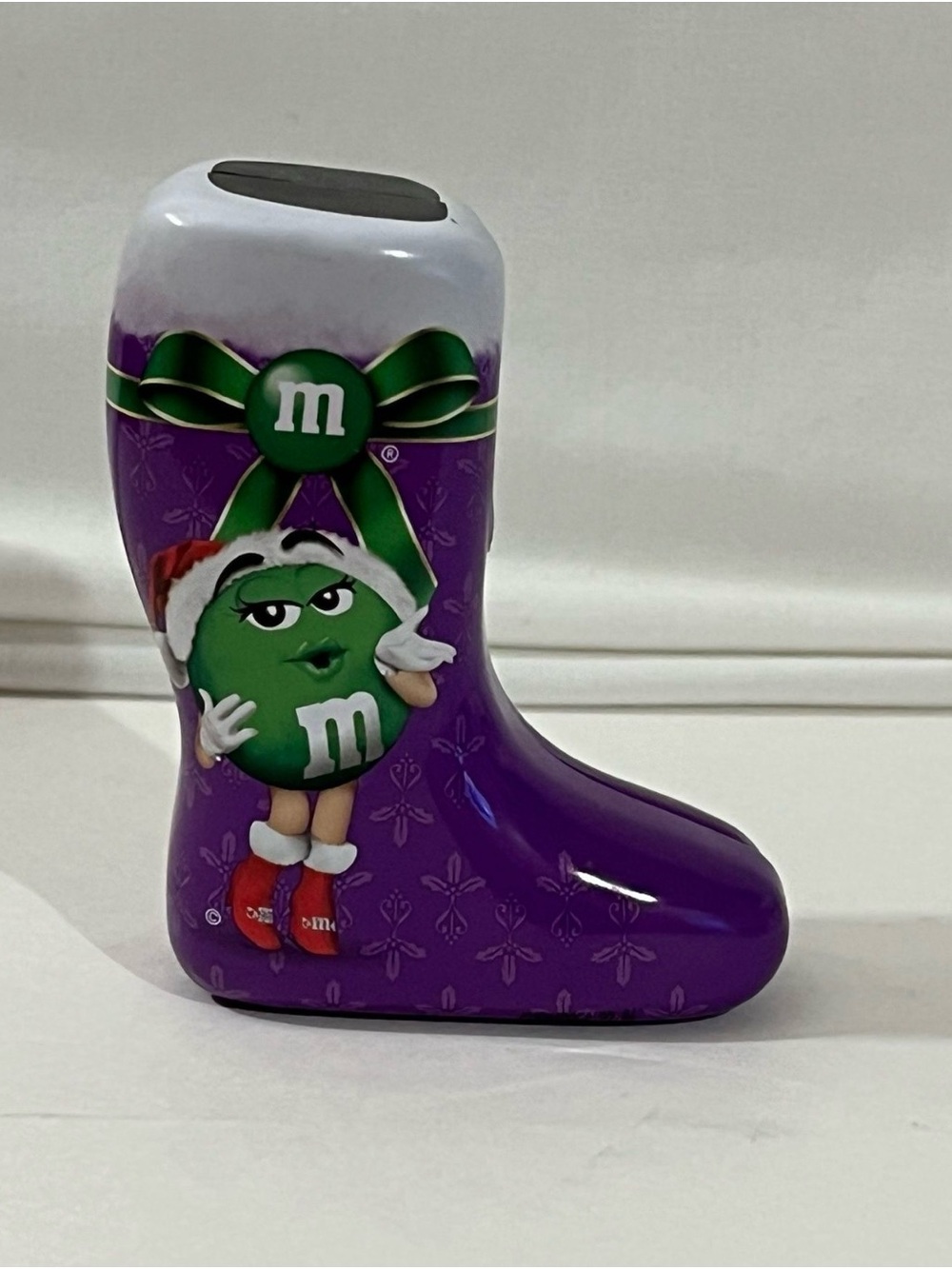M&M'S Purple Boot Tin with Green M&M